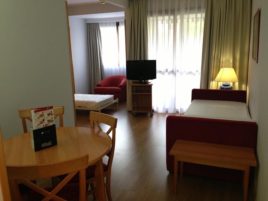 Muralto Madrid Princesa Exterior photo
